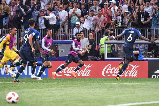 国家游泳中 国家游泳中