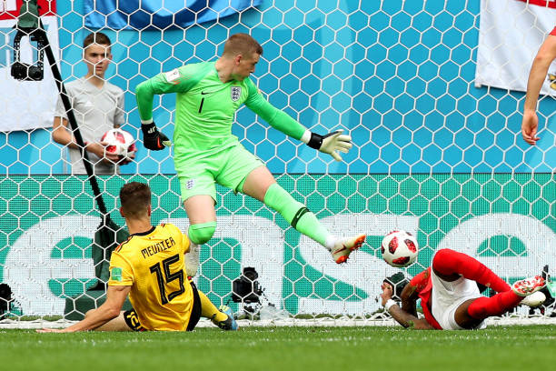 上的人提供 上的人提供