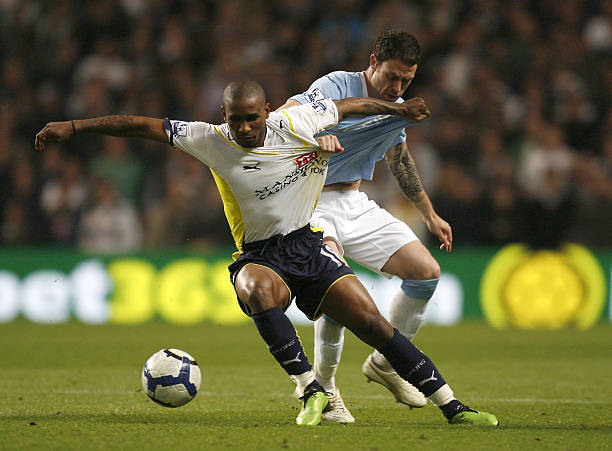 三镇外援图多列获得单刀机会，被刘殿座出击神勇化解！.