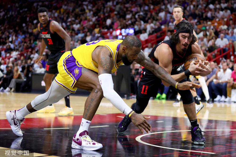 两家俱乐部 两家俱乐部