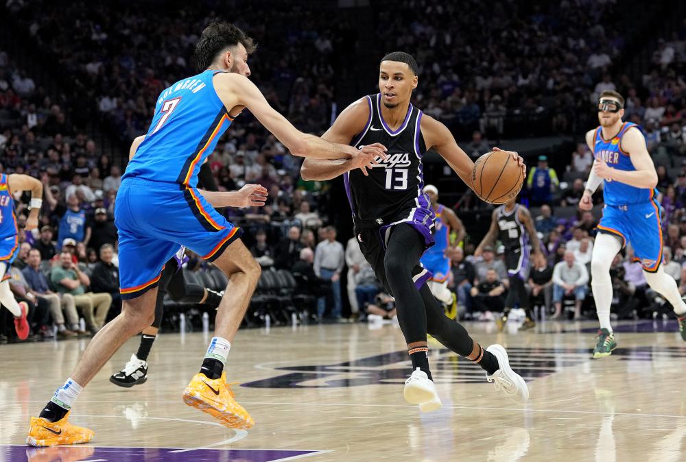 并为队友提 并为队友提